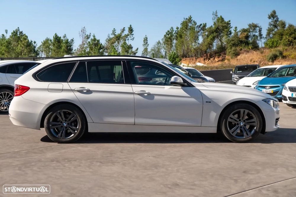 BMW 320 d Auto Line Sport - 11