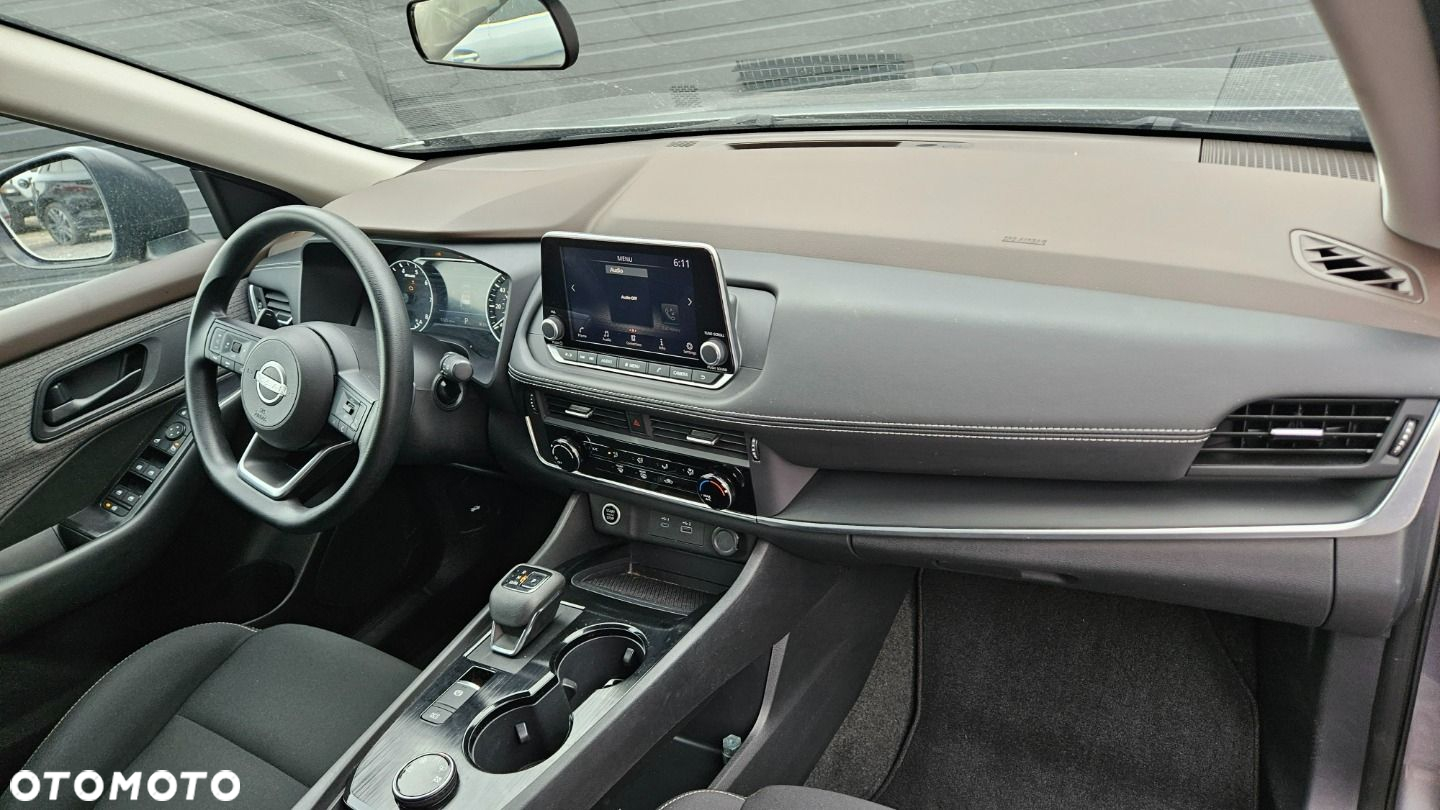 Nissan Rogue - 30