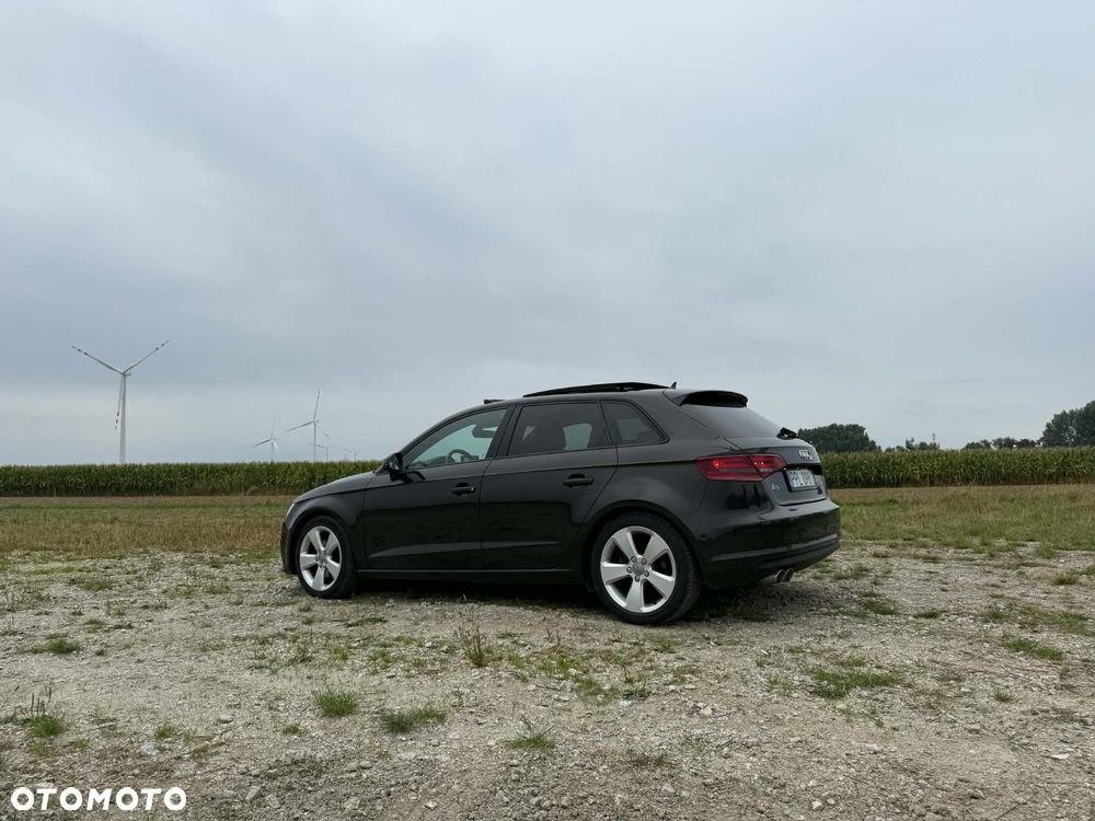 Audi A3 Sportback - 15