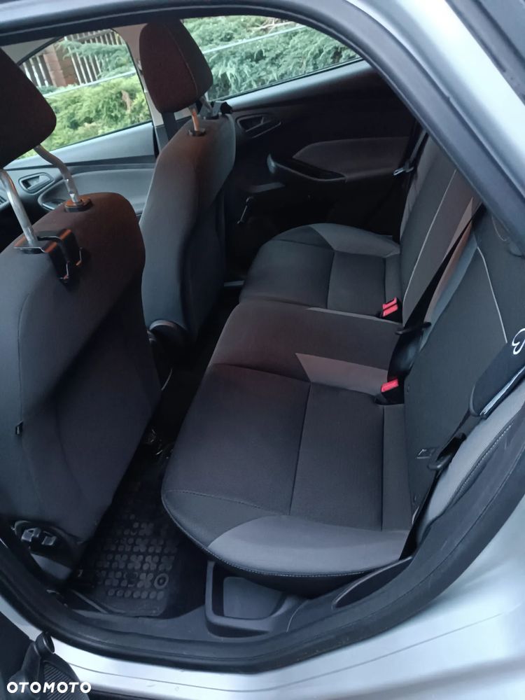 Ford Focus 1.6 Ambiente Start - 7