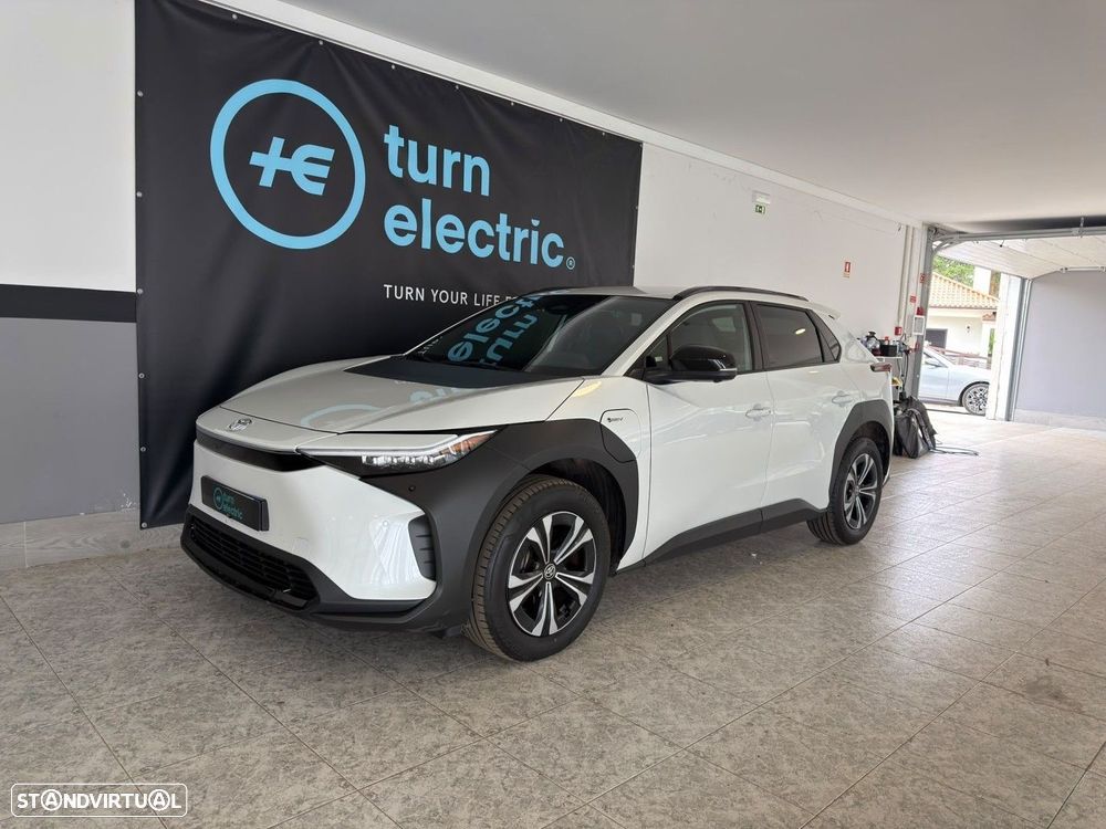 Toyota bZ4X 71,4 kWh Exclusive - 3