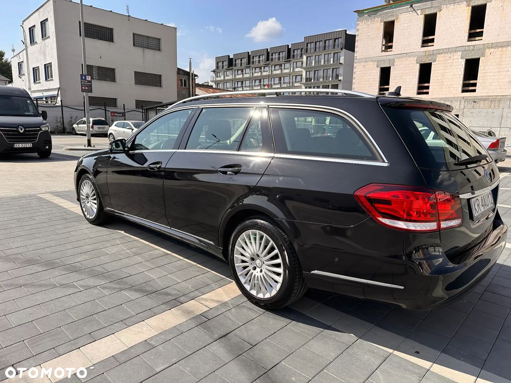 Mercedes-Benz Klasa E 250 Elegance - 4