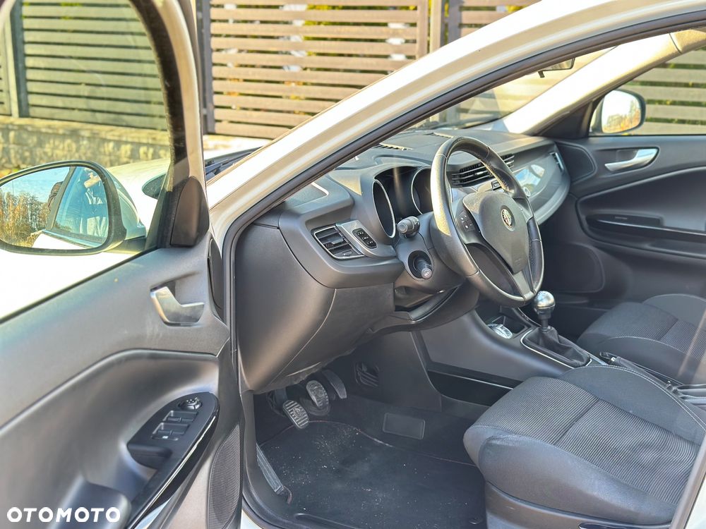 Alfa Romeo Giulietta 1.4 TB Distinctive - 20