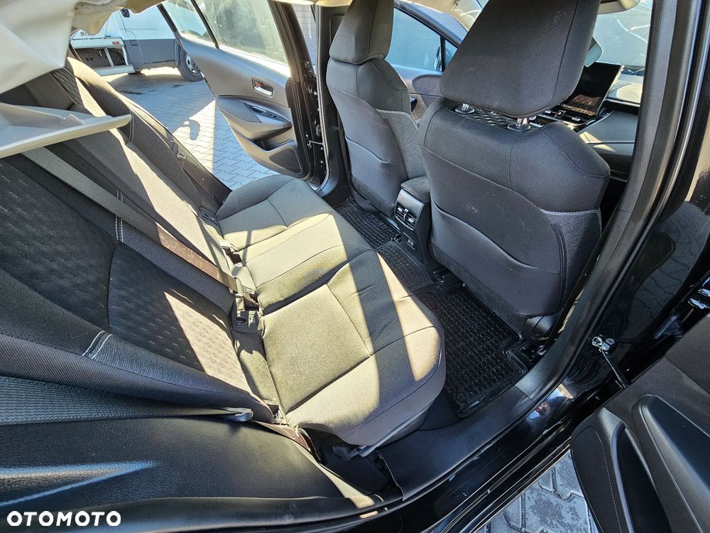 Toyota Corolla - 7