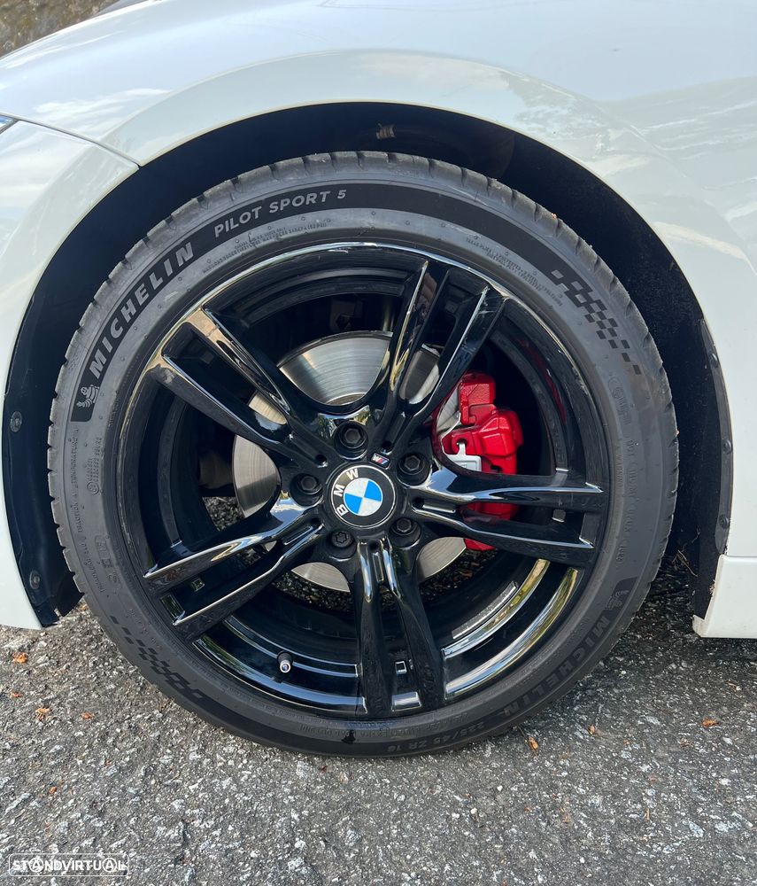 BMW 320 d Auto Pack M - 7