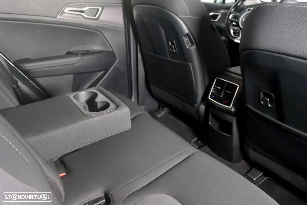 Kia Sportage 1.6 T-GDi PHEV Tech - 21