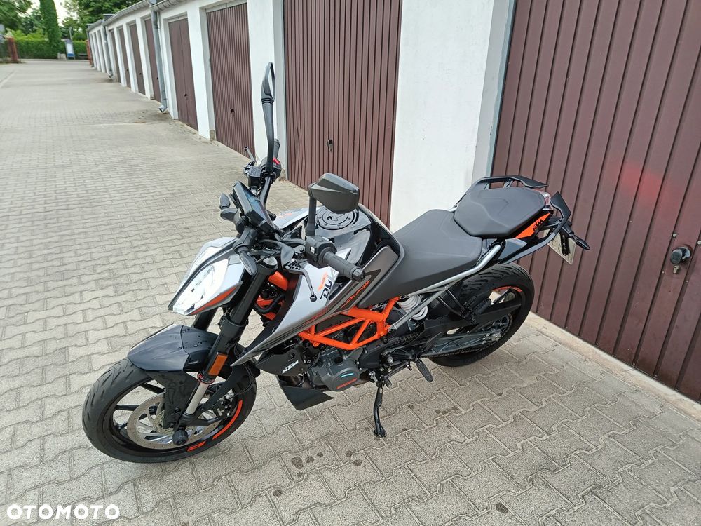 KTM Duke 125 - 14