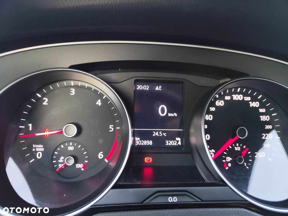 Volkswagen Passat 2.0 TDI BMT Comfortline - 17