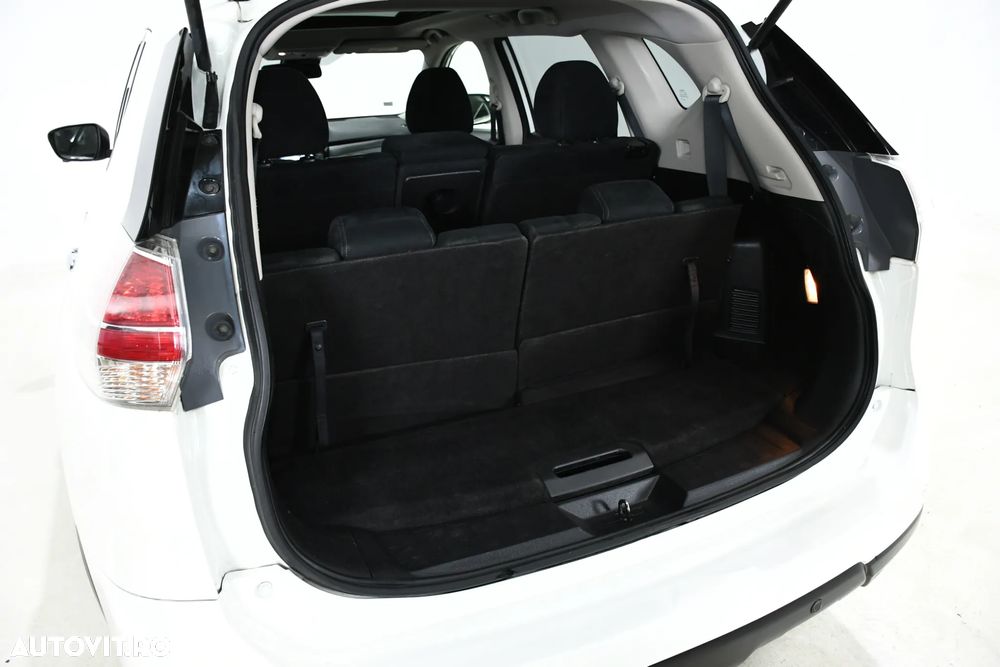 Nissan X-Trail 1.6 dCi N-Connecta - 17