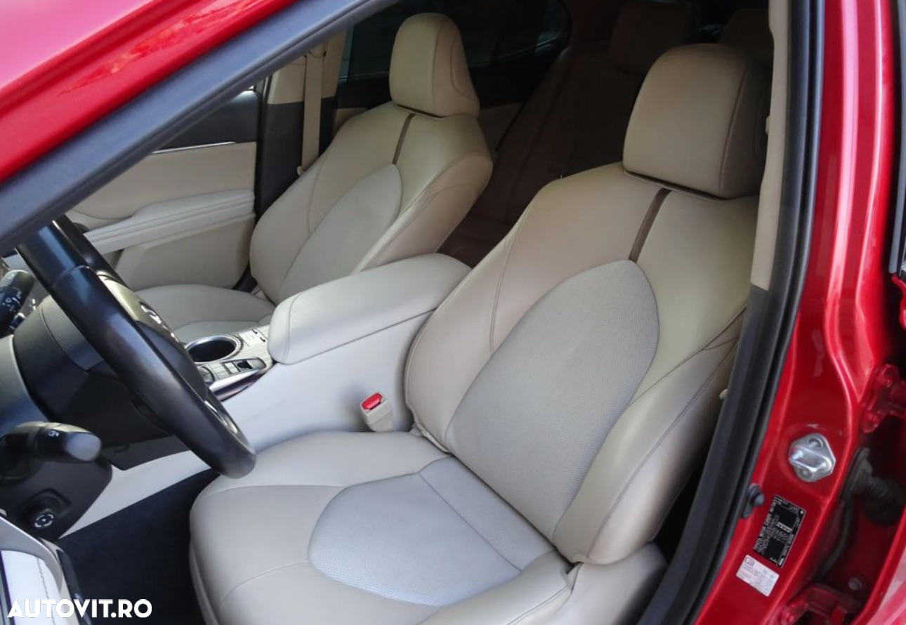 Toyota Camry 2.5 Hybrid Exclusive - 14