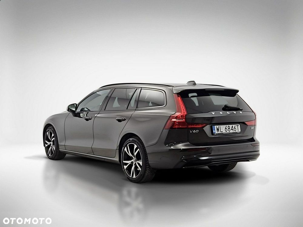 Volvo V60 B4 D Plus Dark - 3