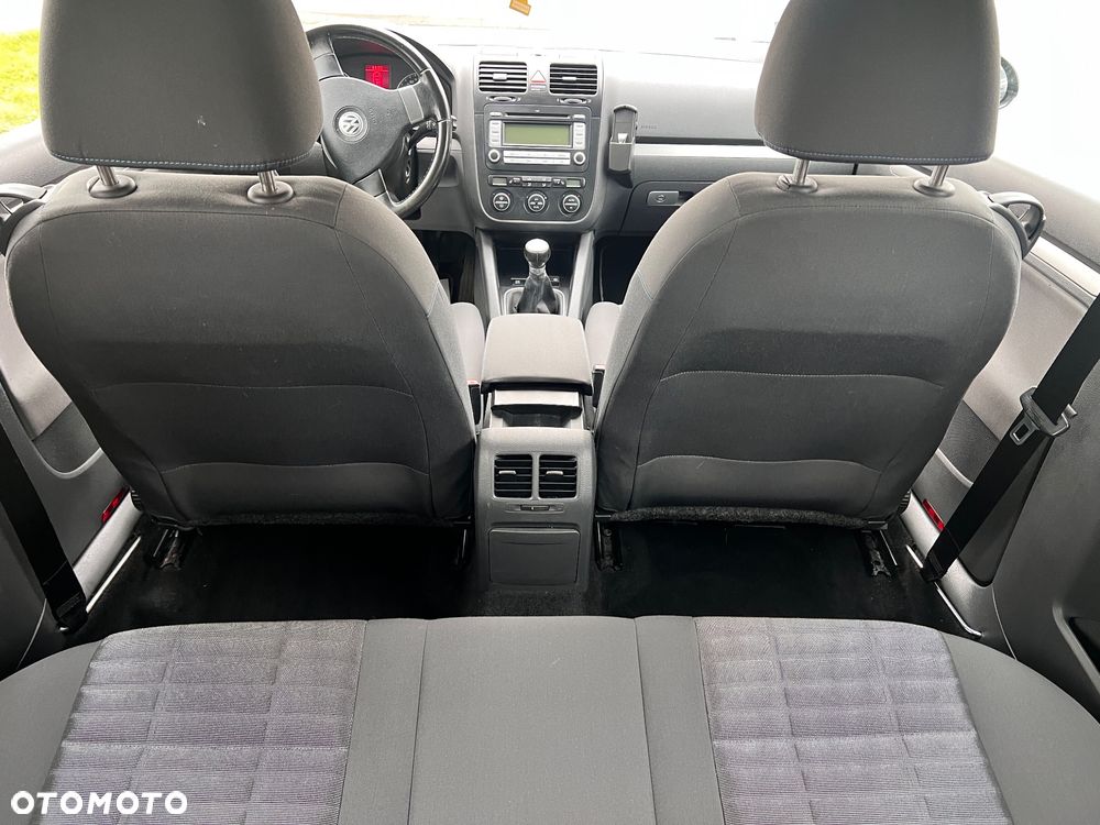 Volkswagen Golf V 1.6 Comfortline - 9