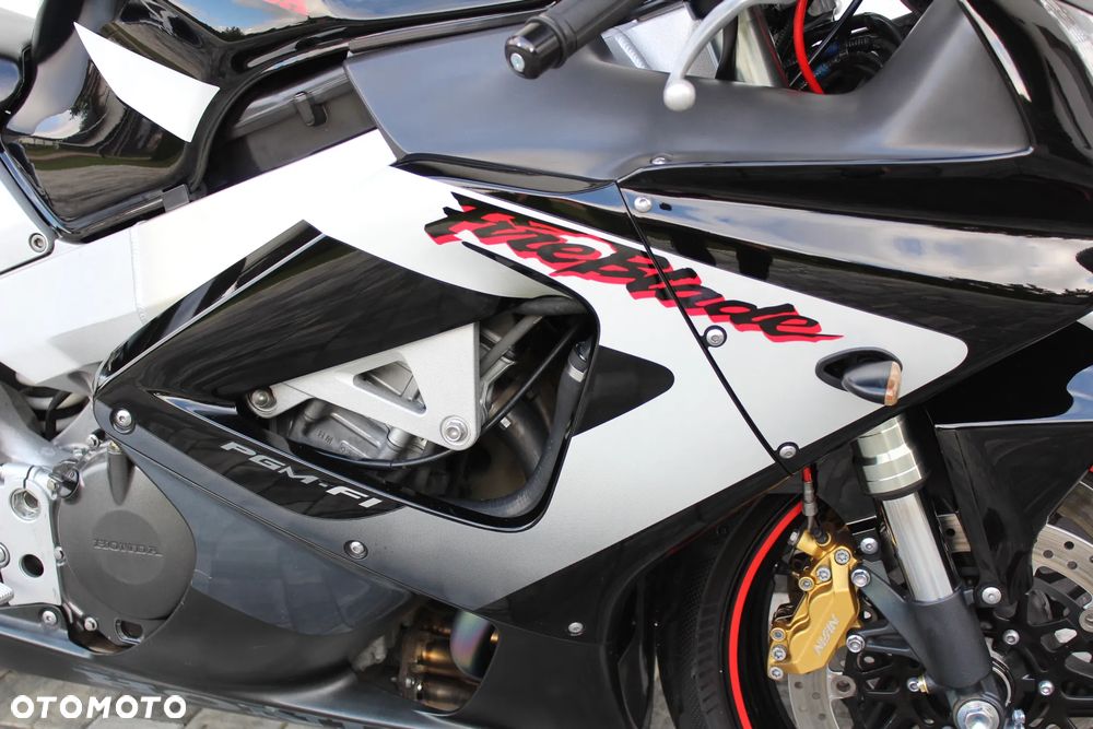 Honda CBR - 24