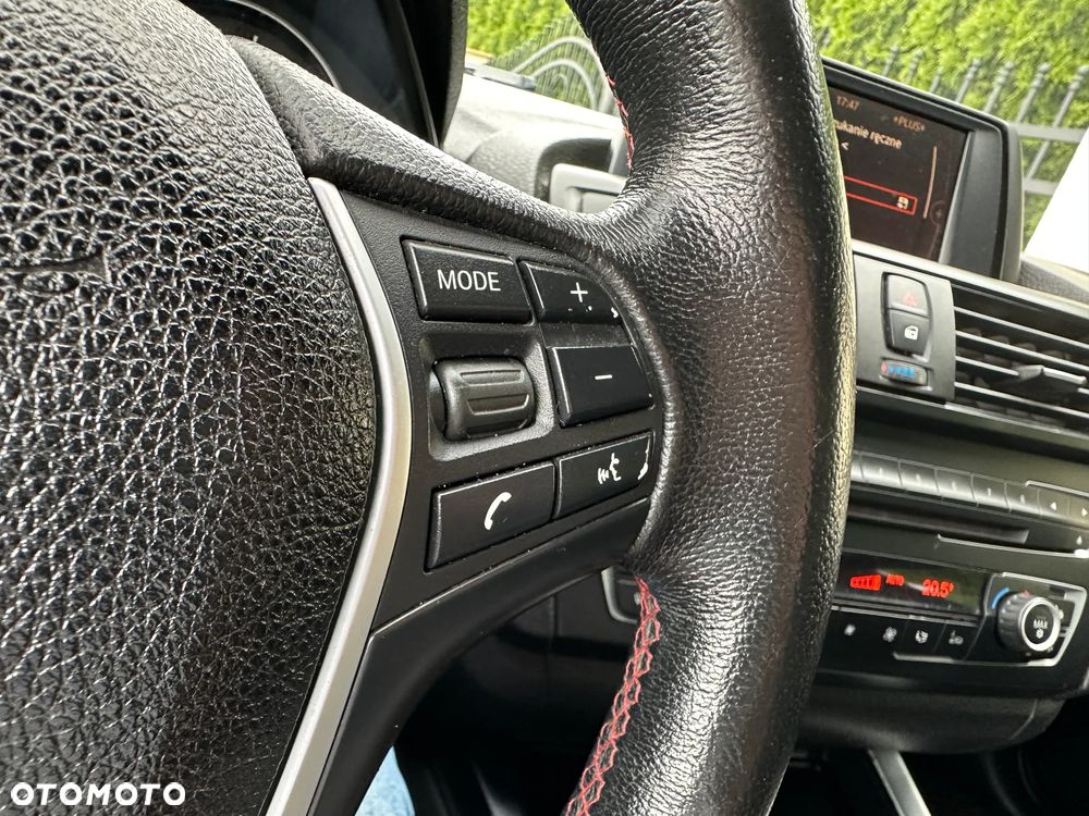 BMW Seria 1 116d DPF - 24