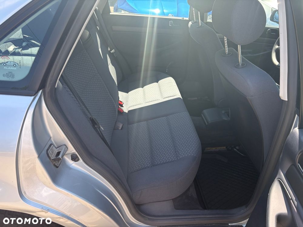 Audi A4 Limousine - 22