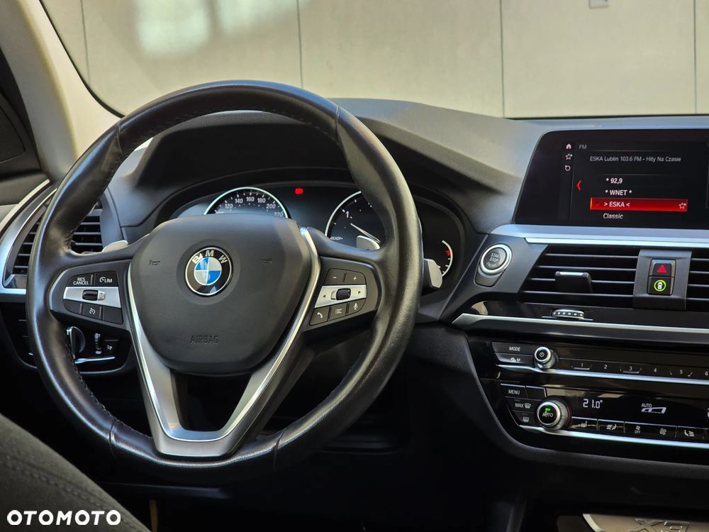 BMW X3 xDrive20d - 19