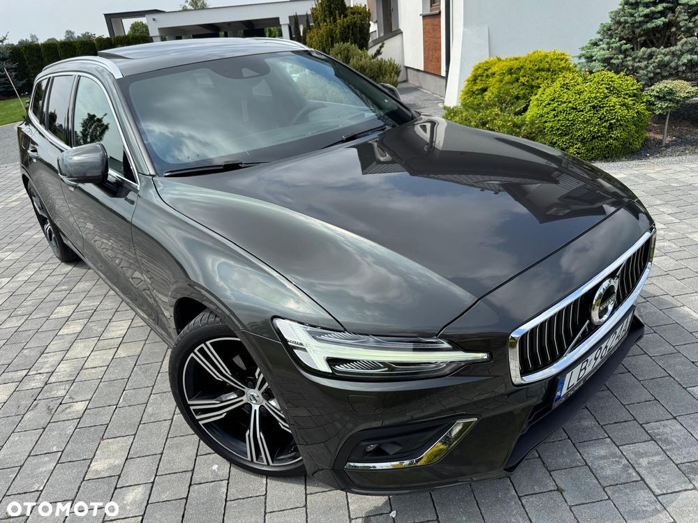 Volvo V60 2019 photo 2