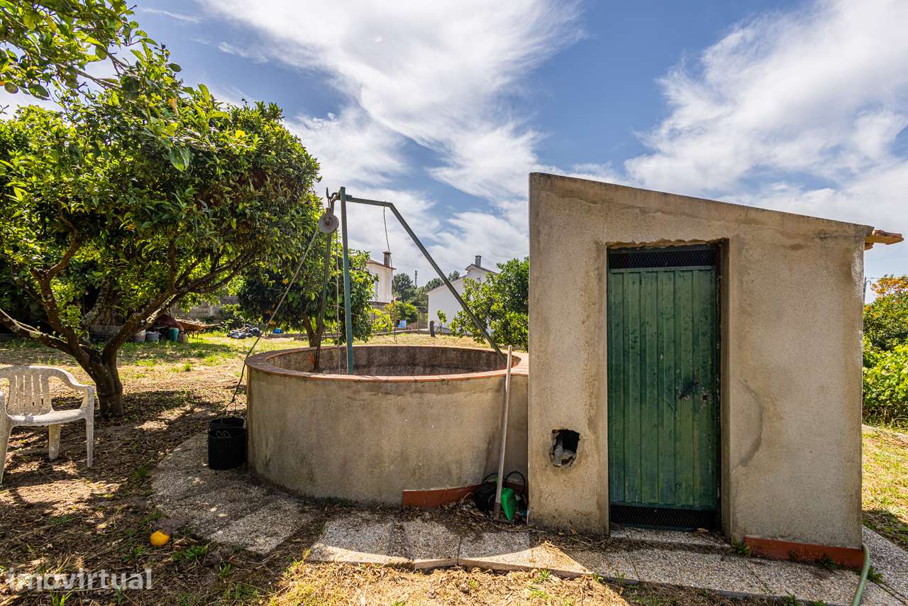 Moradia T2 em Pontével, inserida num lote de terreno com  2.610m² - Grande imagem: 4/41