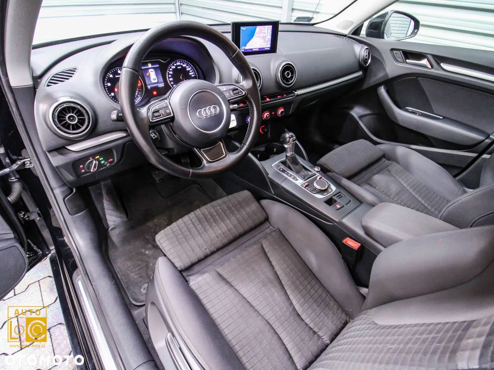 Audi A3 Sportback 1.8 TFSI S tronic S line Sportpaket - 18