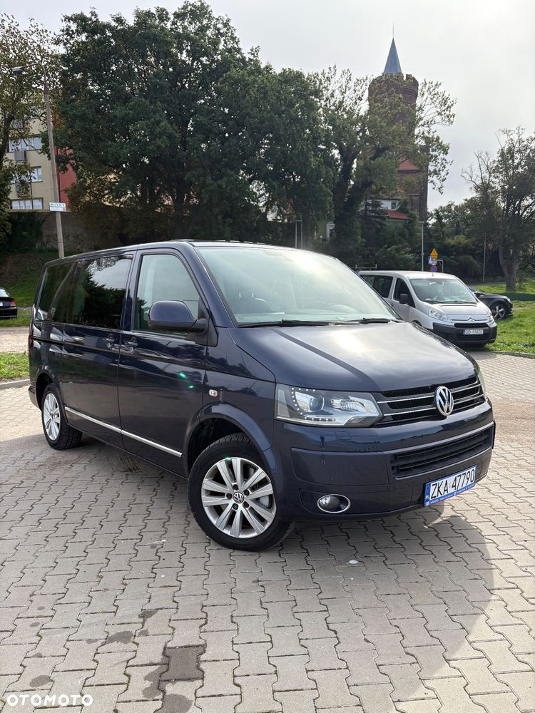 Volkswagen Multivan - 2