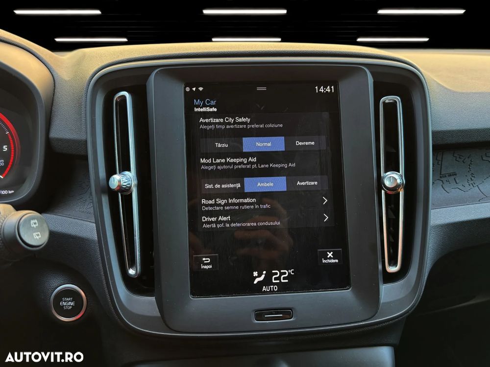 Volvo XC 40 D3 Momentum - 31