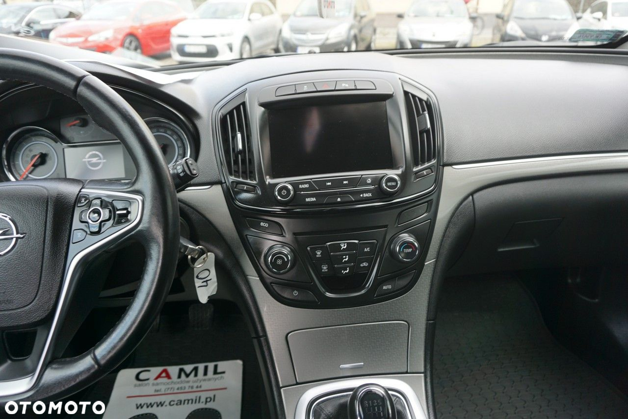 Opel Insignia - 19