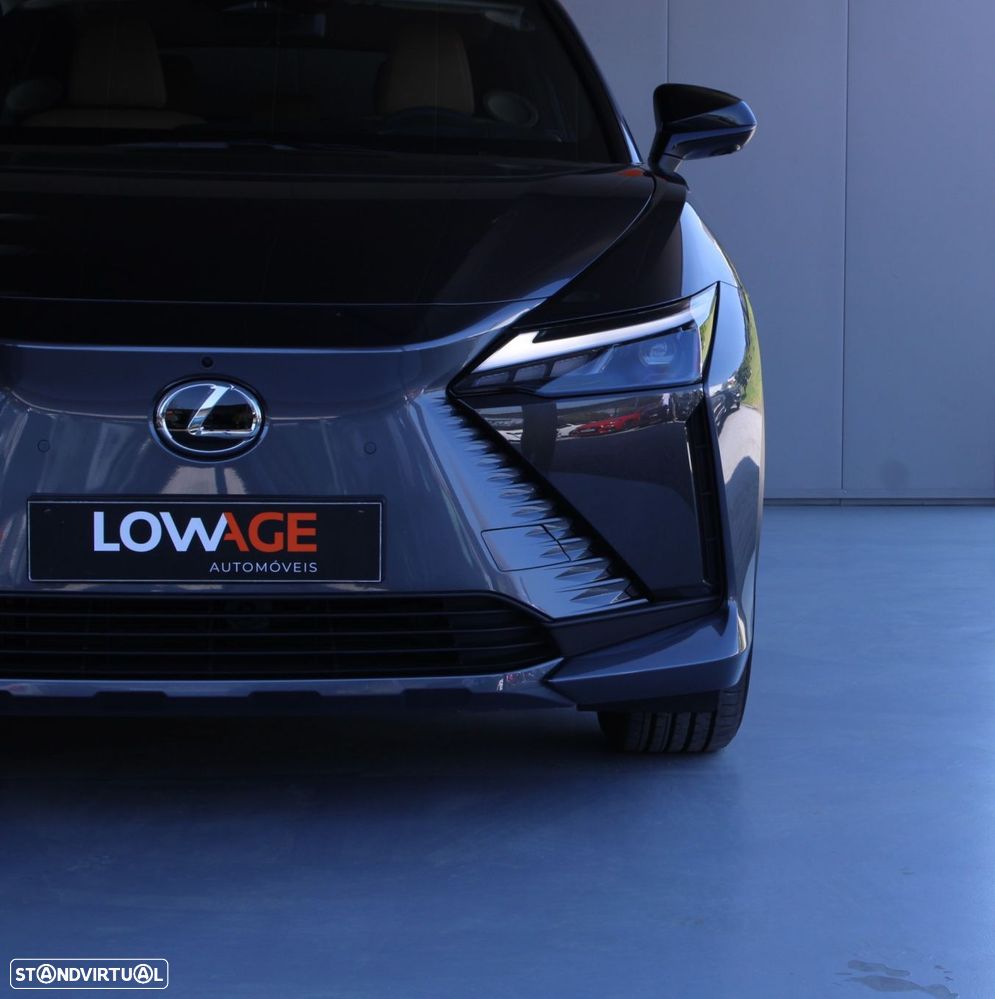 Lexus rz-300e Premium - 9