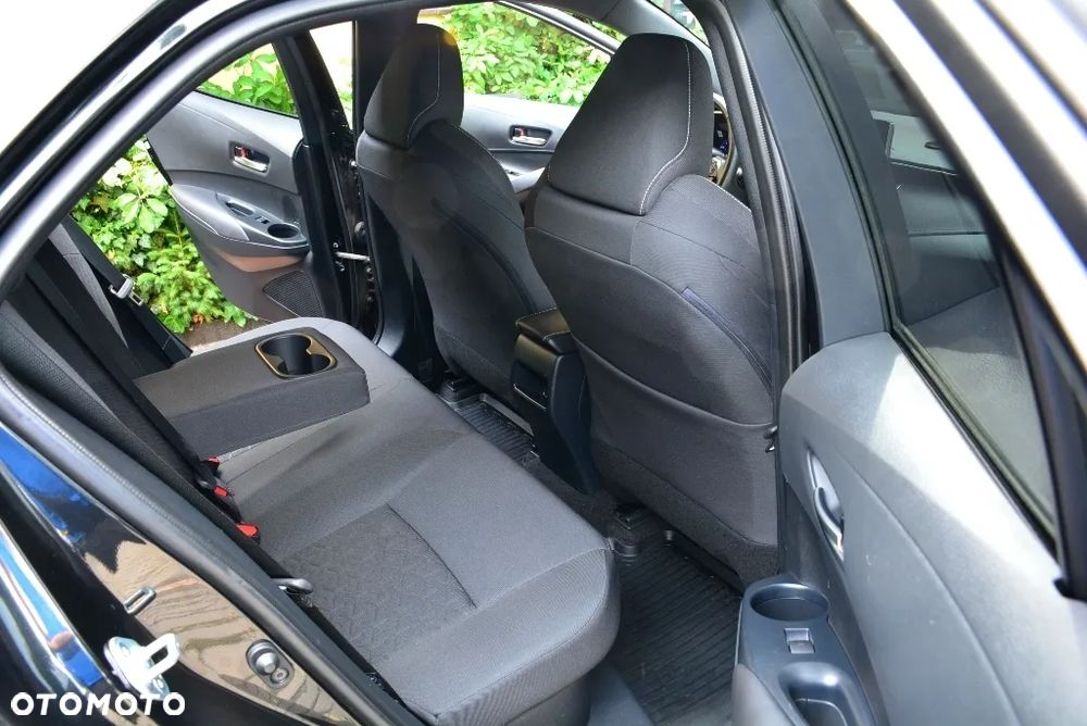 Toyota Corolla 1.8 Hybrid Comfort - 26