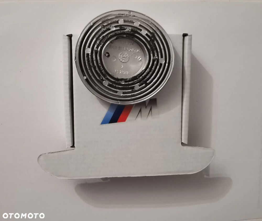 Znaczek LOGO BMW E46 Touring KLAPY BAGAŻNIKA 51148240128 - 2