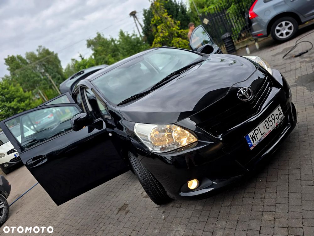 Toyota Verso - 12