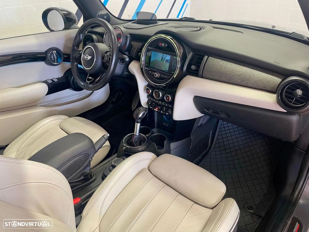 MINI Cabrio John Cooper Works Aut. - 31