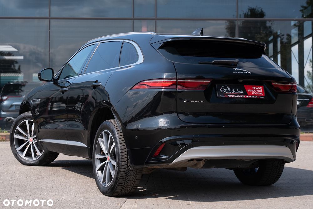 Jaguar F-Pace D200 AWD R-Dynamic HSE - 11