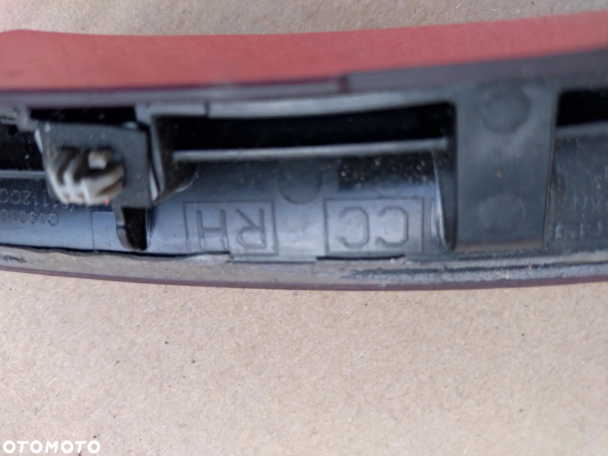 SUBARU BRZ 91112CC000 WLOT NAKŁADKA KRATKA LISTWA NA BŁOTNIK PRAWA ORYGINAŁ! - 7
