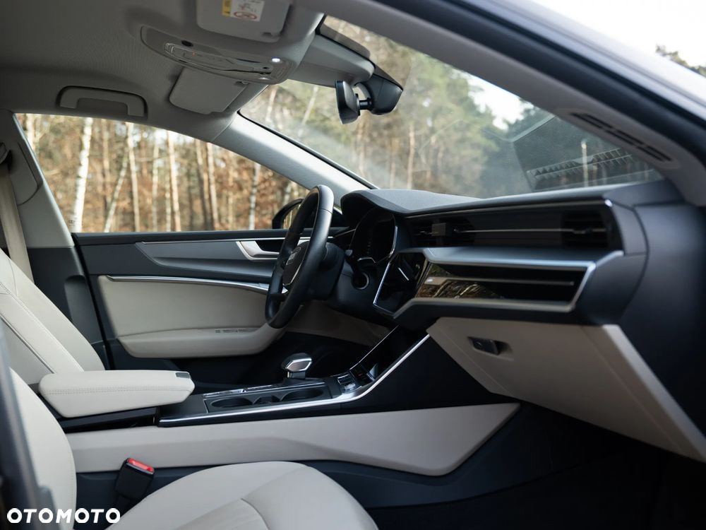 Audi A7 Sportback 45 TFSI S tronic - 14