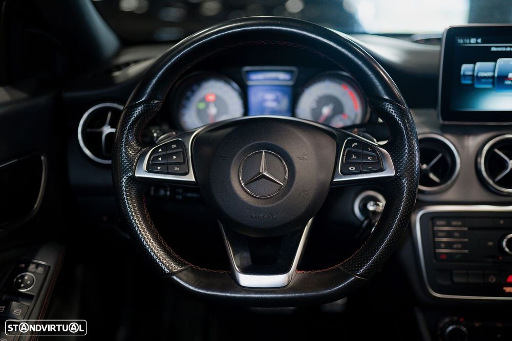 Mercedes-Benz CLA 220 - 21