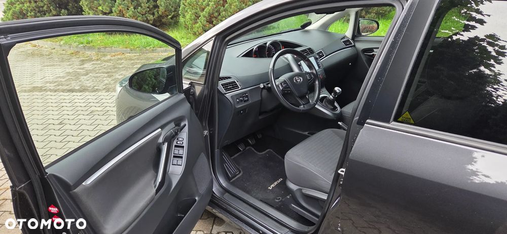 Toyota Verso 1.8 Premium EU5 7os - 19