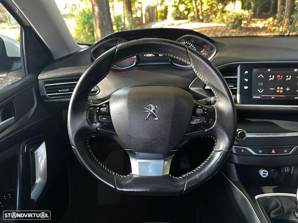 Peugeot 308 1.5 BlueHDi Allure - 27