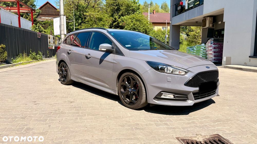 Ford Focus 2.0 TDCi ST-2 - 4