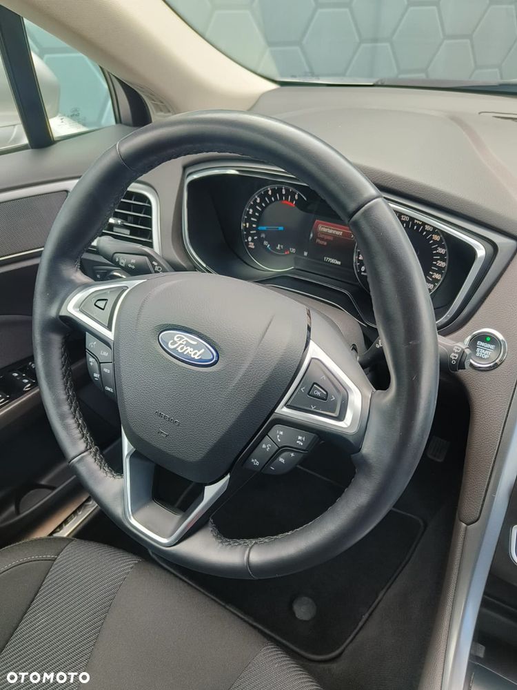 Ford Mondeo 2.0 TDCi Titanium - 22