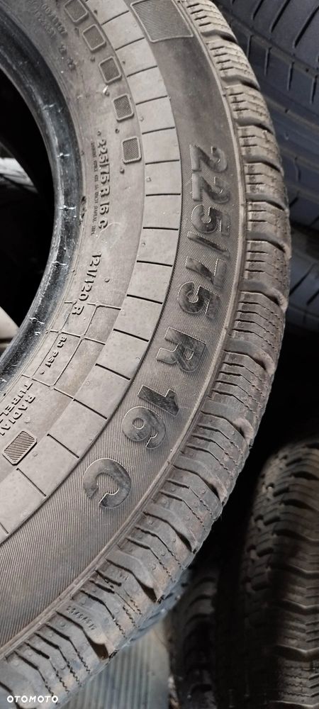 225/75/16c cobtinental vancontact 4season - 5