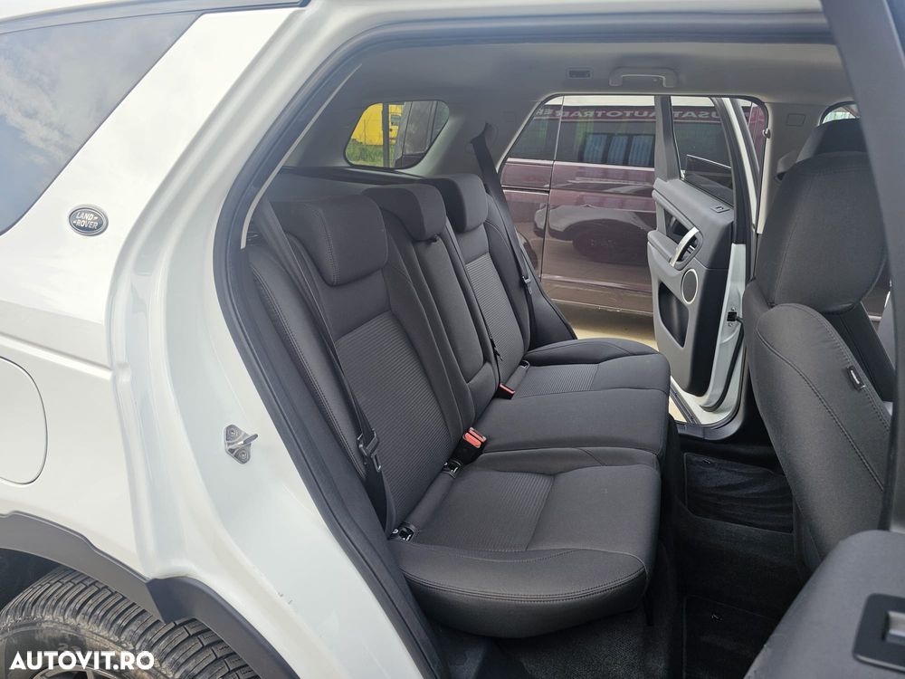 Land Rover Discovery Sport 2.0 D200 MHEV Dynamic S - 19
