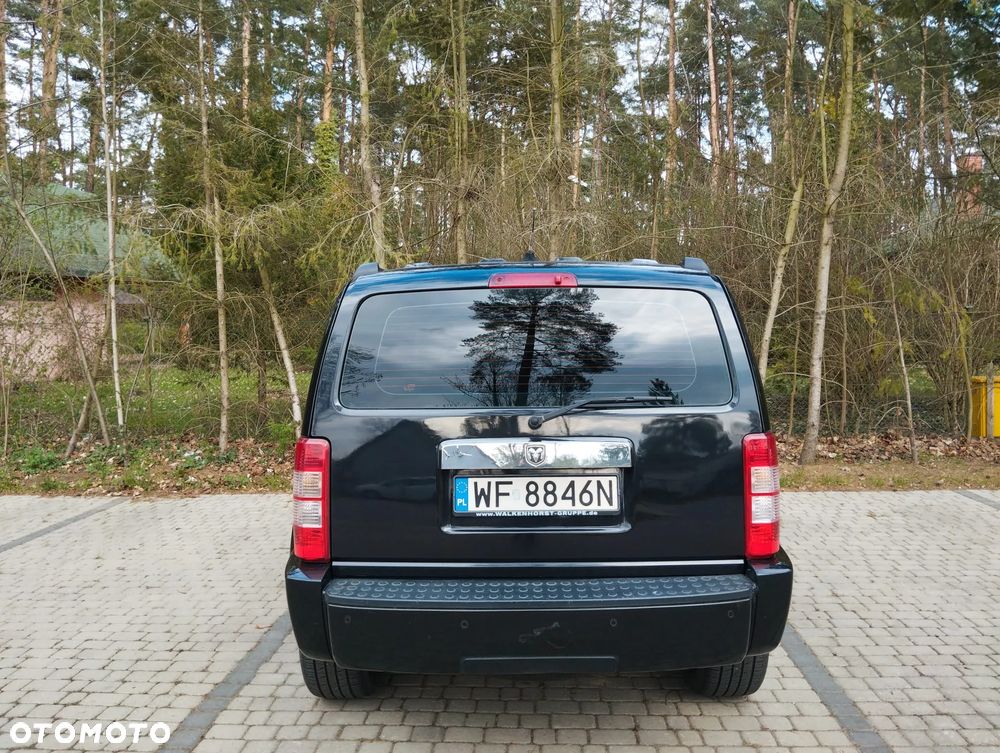 Dodge Nitro 4.0 V6 RT - 6