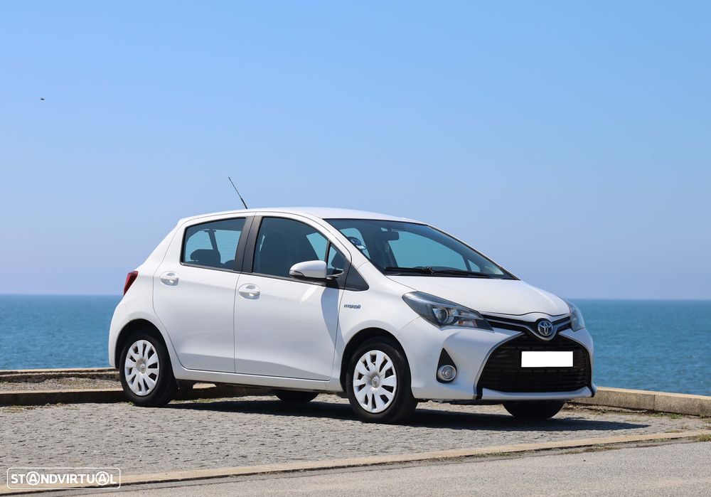 Toyota Yaris 1.5 HSD Active - 2