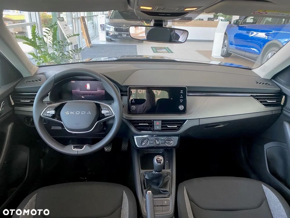 Skoda Kamiq 1.0 TSI Essence - 5
