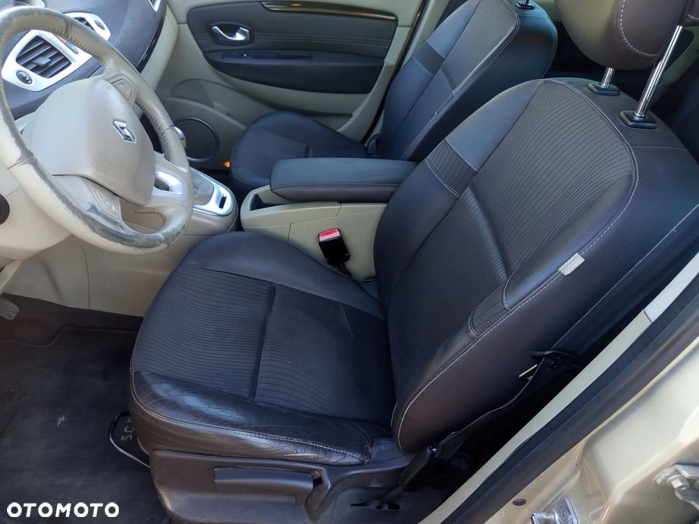 Renault Scenic 1.9 dCi Bose Edition - 32