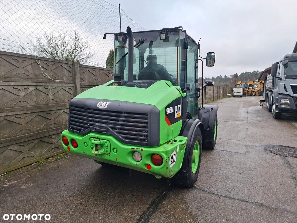Caterpillar CAT 906 M - 8