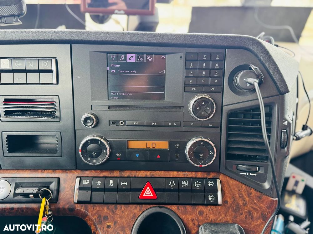 Mercedes Benz actros 1843 - 22