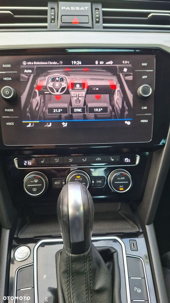 Volkswagen Passat 2.0 TDI EVO Business DSG - 23
