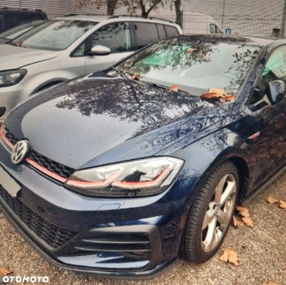 Volkswagen Golf GTI Performance BlueMotion Technology - 1