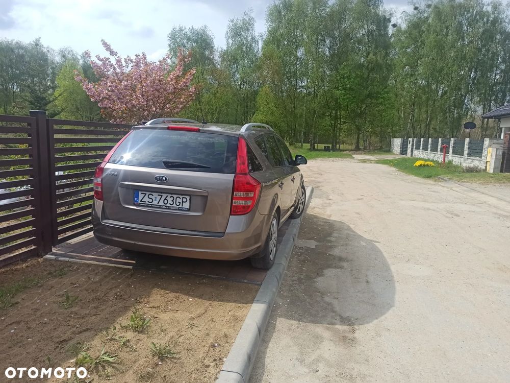 Kia Ceed 1.6 Optimum - 2